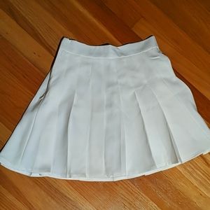 White pleated skirt